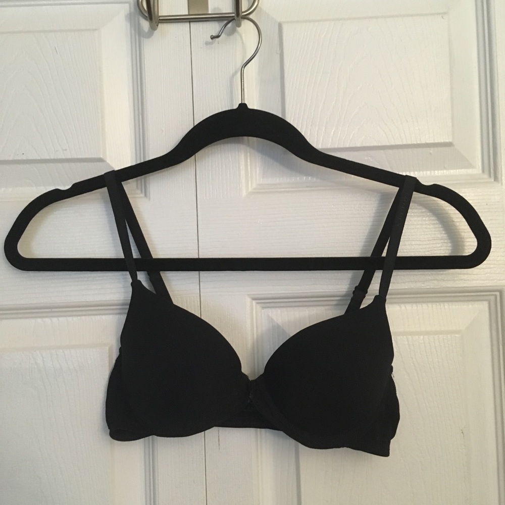 LIKE NEW Black Calvin Klein Bra